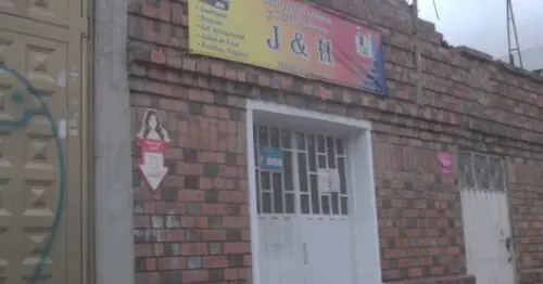 COMERCIALIZADORA Y DISTRIBUIDORA J & H BOGOTÁ COMERCIALIZADORA Y DISTRIBUIDORA J & H BOGOTÁ